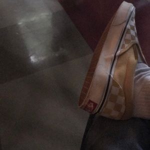 Meet your Posher, Devin